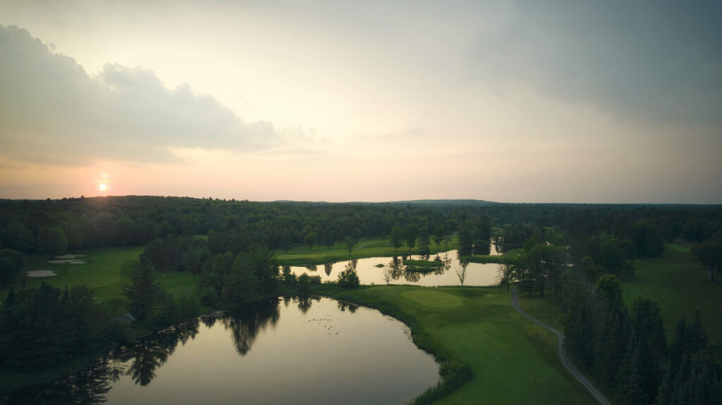 Monarch 13 Green GR2023 Garland Golf 22 1